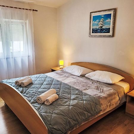 דיקלו Holiday Home Vesna - Zad105 By Interhome מראה חיצוני תמונה